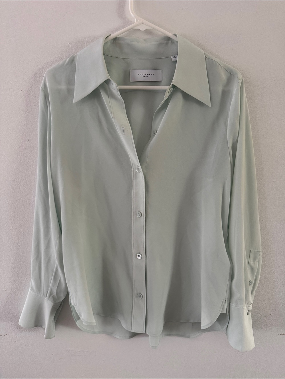 Equipment Silk Button-Down Shirt in Mint Green Sz M